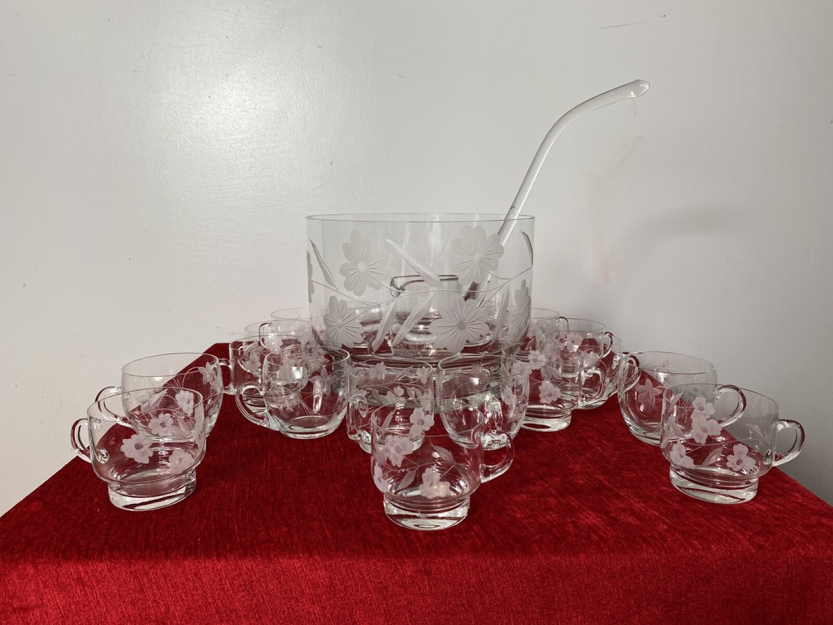 Primary image for Exquisite Floral French Chantilly Cut Glass Punch Bowl Set