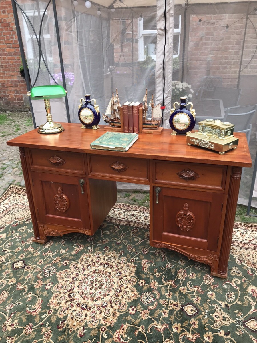 Famous Admiral Lord Nelson Style Admirality Office Desk In Solid Teak