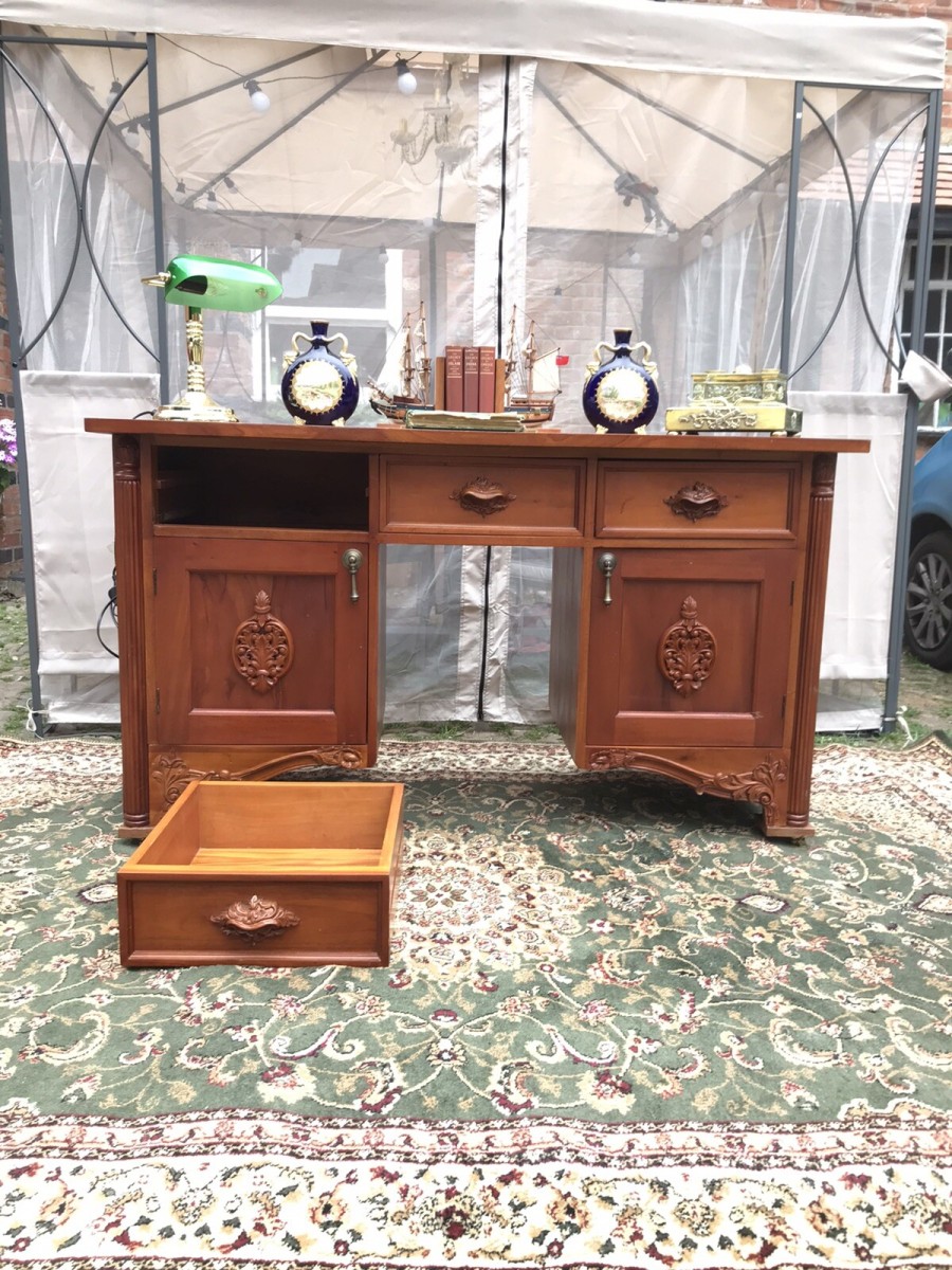 Famous Admiral Lord Nelson Style Admirality Office Desk In Solid Teak