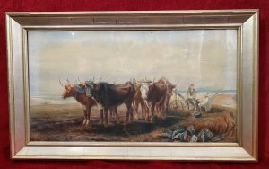 19th Century Scottish School Watercolour Of Highland Oxen With Plough Signed Circa - Victorian Dated 1899 Composition - Watercolour Upon Canvas Listing Description Large Antique Original Victorian Watercolour Painting, Signed And Dated By Very Accomplish Artist (Monogram M BARW). The Artwork Showcases In Central View Five Scottish Oxen In Harnesses With 'Scots Plough' At The Rear. Three Of The Oxen Gaze Eagerly Towards The Sitter As The Farmer And His Accomplice Sit Resting Deep In Conversation. High Quality Artwork With The Animals Painted In Fine Detail. Paintwork In Rich Earth Tones Of Auburn, Rust, And Yellow. The Artist Capturing The Hot Sun In Detailed Light And Shadow. Wonderful Perspective With Water View In The Distance. Set In Original Gilt Frame And Glazed For Preservation. Dimension In Cms Height Width Depth