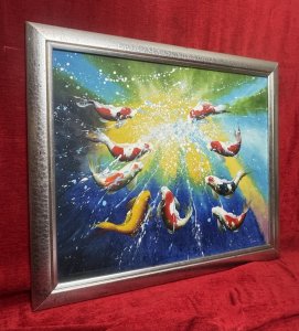20th Century Modern Art Koi Carp Oil Painting On Canvas Metallic Wood Frame Composition - Oil On Canvas Listing Description Modern Art Dramatic Koi Carp Scene, With Intense Waves Of Colour. Intricately Painted Koi With Over Splatted Paint Droplets, As If A Feeding Frenzy. Quality Artwork By Accomplished Artist Painted Upon Canvas And Set In Metallic Silver Wood Frame. Signed by Artist Daniel. Stunning Piece For Aquatic Collector. Dimensions in Cms Height 60cm X Width 70cm