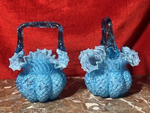 Rare Victorian Hand Blown Bristol Art Glass Basket Vases Circa - 1890 Composition - Glass Listing Description Wonderful And Highly Decorative Scalloped Shell Bristol Glass Basket Vases, With Fluted Mouth Openings And Thorn Carry Handles. Matching Pair In Perfect Condition. Dimensions In Inches Height 7.5" X Width 5.5"
