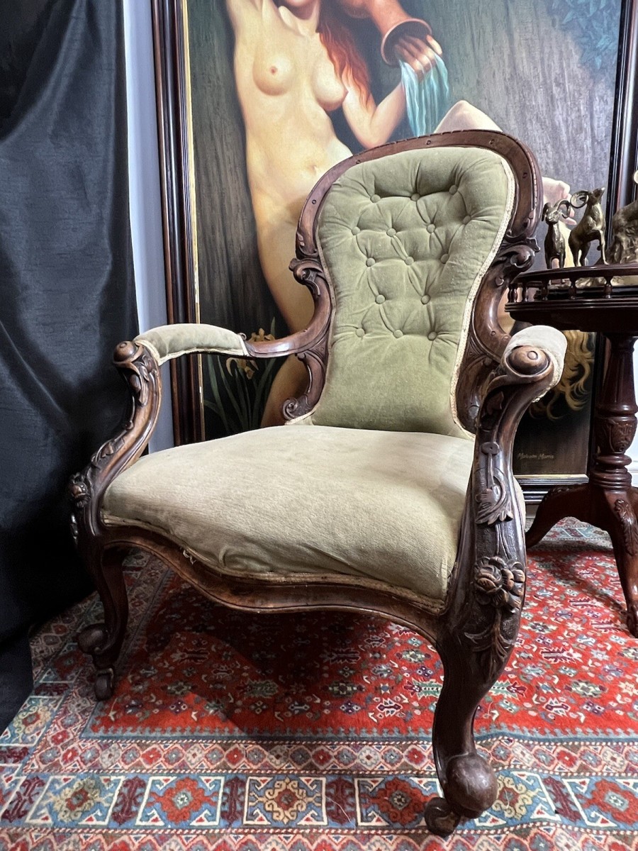 Victorian Circa 1870 Velvet Deep Buttoned Balloon Back Armchair
