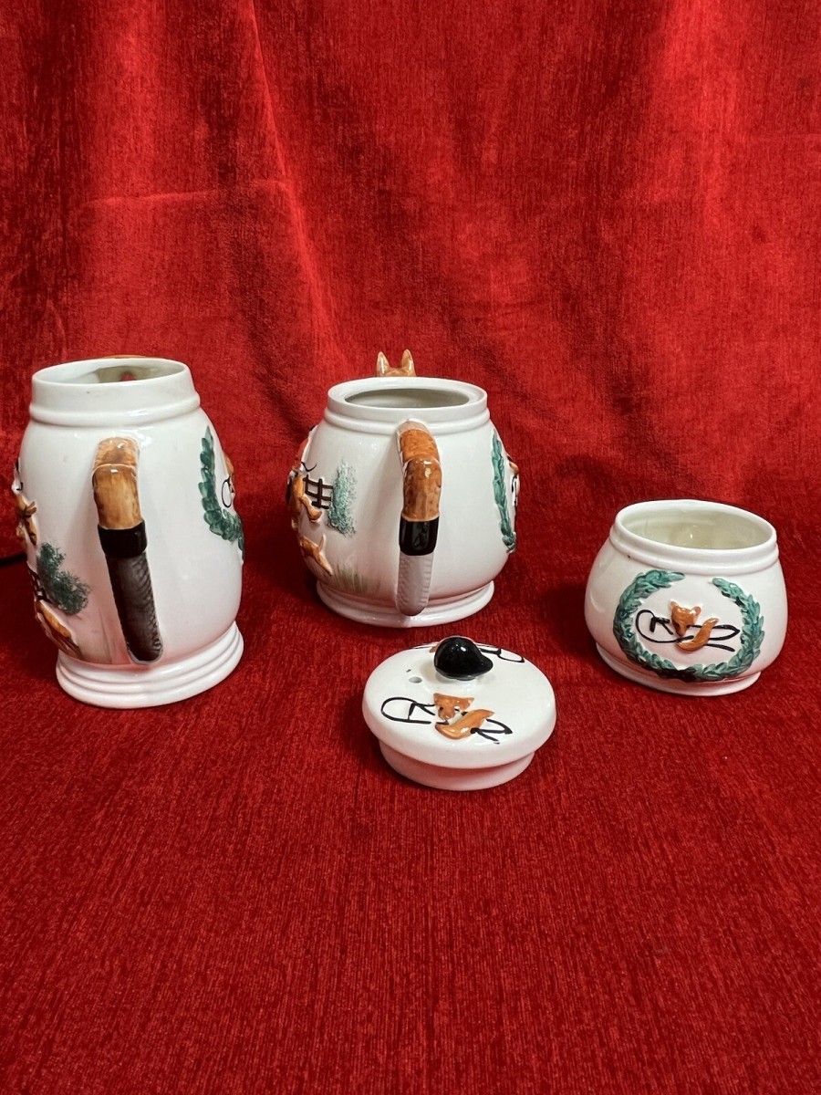Gentlemans Hunt Scene Coffee Set