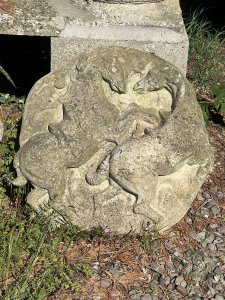 Rearing Stallion Garden Wall Plaque Composition- Reconstituted Stone Listing Description Large Circular Wall Plaque With Relief Image Of Rearing Stallions. Well Weathered Due To Age. Heavy Item 30Kg approx Dimensions In Cms Height 60cm x Width 58cm