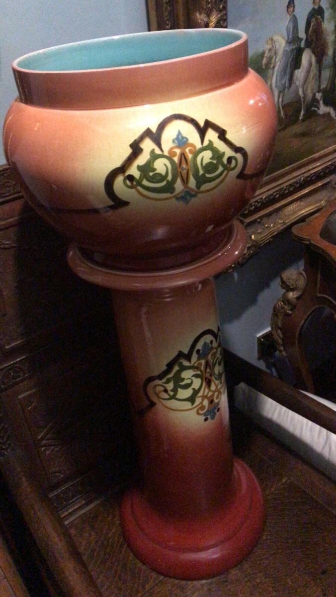 Moorcroft Style Edwardian Maroon Ombré Drip Glaze Floral Jardinière On Stand