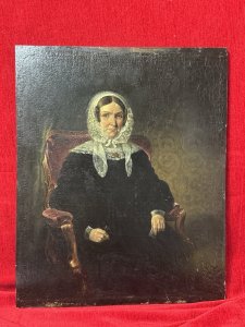 Georgian Fine Art Portrait Of Lady Jane Russell Duchess Of Abercorn Circa 1860 Circa - 1860 Composition - Oil on Wood Panel Listing Description Fine Quality Georgian Portrait Of Duchess Sitting In Elegant Velvet Carver Armchair. Exquisite Detail Of Face With Platted Hair Framed By Lace Headscarf And Neck Tie, Wearing Black Satin Ruffled Dress With Lace Cuffs, Holds Reading Glasses In Left Hand. Dimensions In Cms Height 44.5cm x Width36.5cm