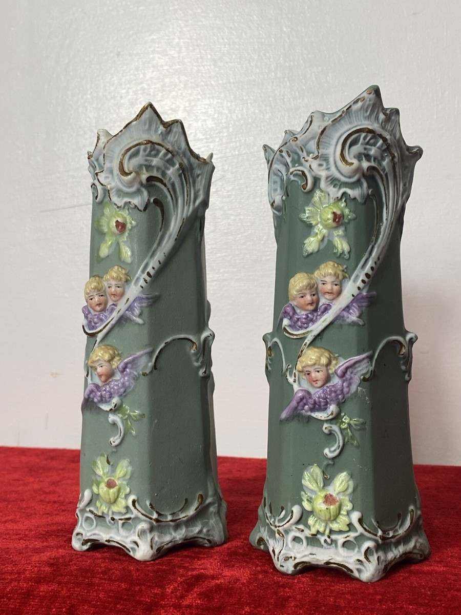 Pair Of Elaborate Parian Ware 'trio Of Winged Putti' Hexagonal Posey Vases