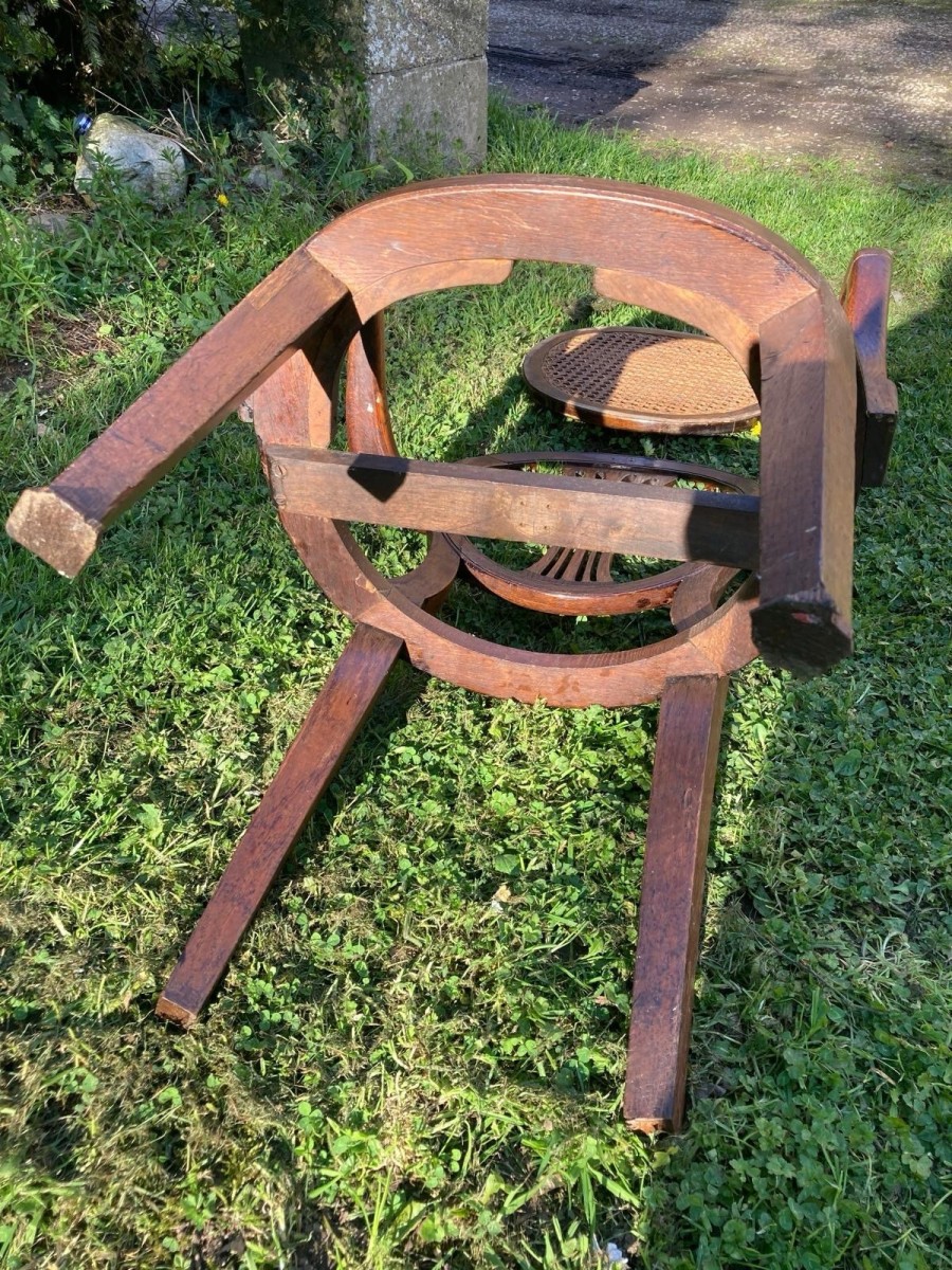 Historical Antique White Star Line 'hms Titanic' Shield Back Campaign Chair