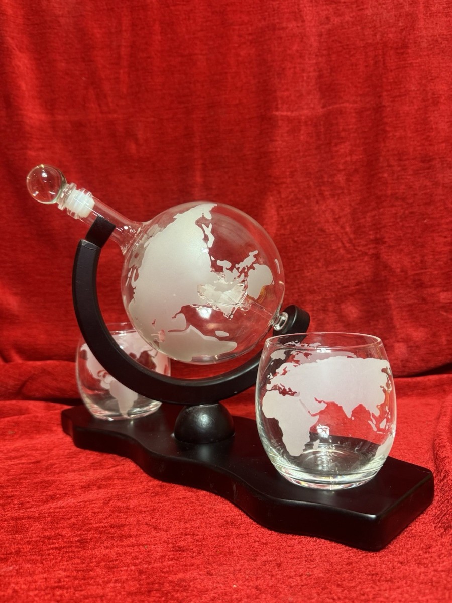 Vintage Whisky Globe Decanter Set By The Wine Savant Co