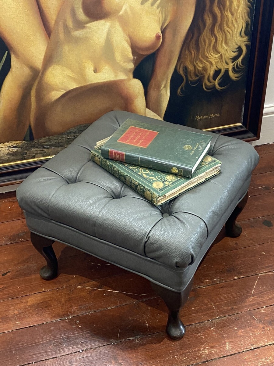 Primary image for Vintage Chesterfield Deep Buttoned Leather Footstool With Queen Anne Legs