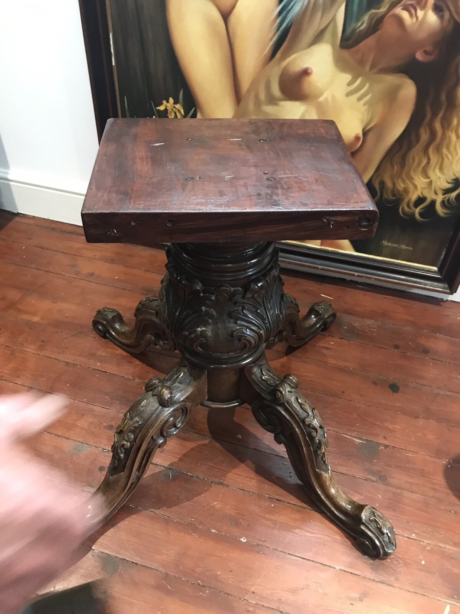 19th Century Victorian Kingwood Fine Marquetry Centre Table/ Dining Table
