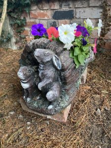 Charming Vintage Rabbits Ornate Barrel Planter. Lovely Old Barrel Shaped Planter Hans Painted With Two Sitting Rabbits And Ivy Decoration. Deep Square Trough For Plants And Foliage. Lovely Condition Vintage Piece Composition- Reconstituted Stone Dimensions In Inches Height Width Depth