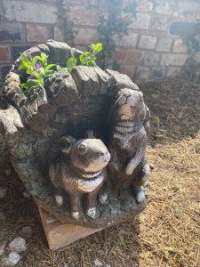 Charming Vintage Rabbits Ornate Barrel Planter. Lovely Old Barrel Shaped Planter Hans Painted With Two Sitting Rabbits And Ivy Decoration. Deep Square Trough For Plants And Foliage. Lovely Condition Vintage Piece Composition- Reconstituted Stone Dimensions In Inches Height Width Depth