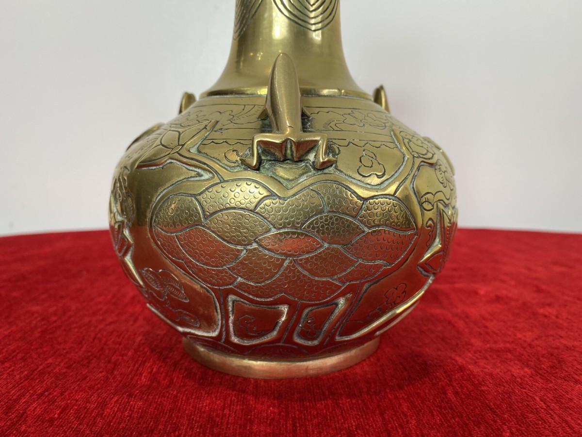 Ornate Chinese Brass Temple Vase With Frogs And Lotus Leaf Engraved Decoration