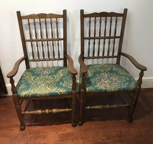 Fine Pair Victorian Spindle Back Country Armchairs Rare Clun Armchairs With Turned Stretchers And Pad Feet Made By A Carpenter In Clun Shropshire Circa 1880 High Quality Turned Spindles Aka Arrow-backs With Comfortable Lift Up Seats Very Solid High Quality Chairs And Very Ornate With Sweeping Arms 12 Spindles Set In The Back Of The Chairs Weighs Approx 30kg Each Chair Dimensions In Inches Height 42.5” Seat Height 19” Width 23” Depth 19”