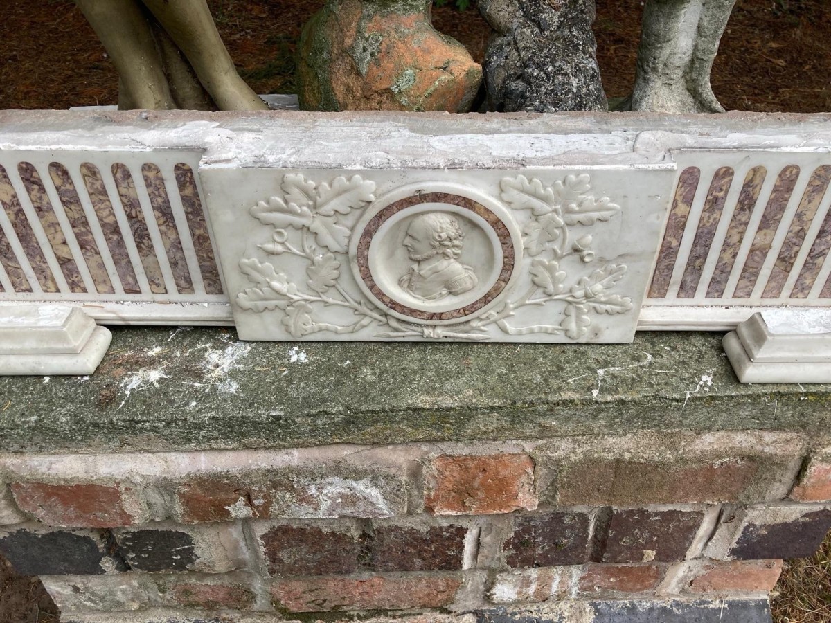 Italian Rare Renoclassical Frieze Panel Of Historic Nobleman