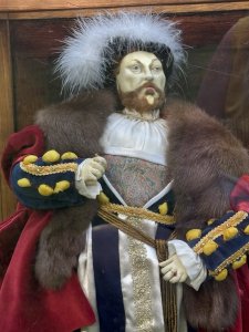 Historic Waxwork Model Of British Reigning Monarch King Henry VIII (28th June 1491- 28th January 1547). Originally Commissioned In London And Displayed At The Doncaster Museum. Original Museum Labels Still Attached.