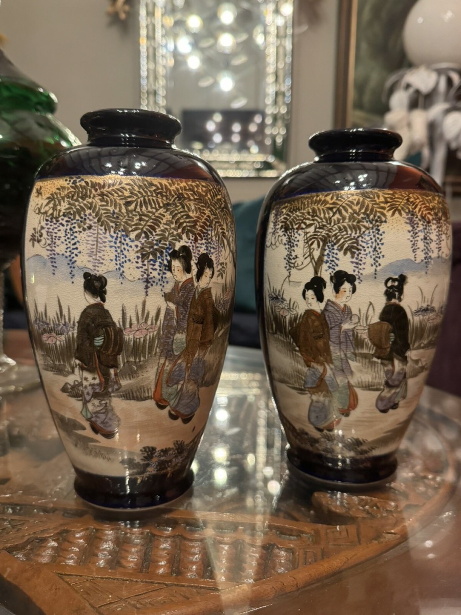 Pair Of Antique 19thc Japanese Porcelain Satsuma Meiji Period Hand Painted Vases