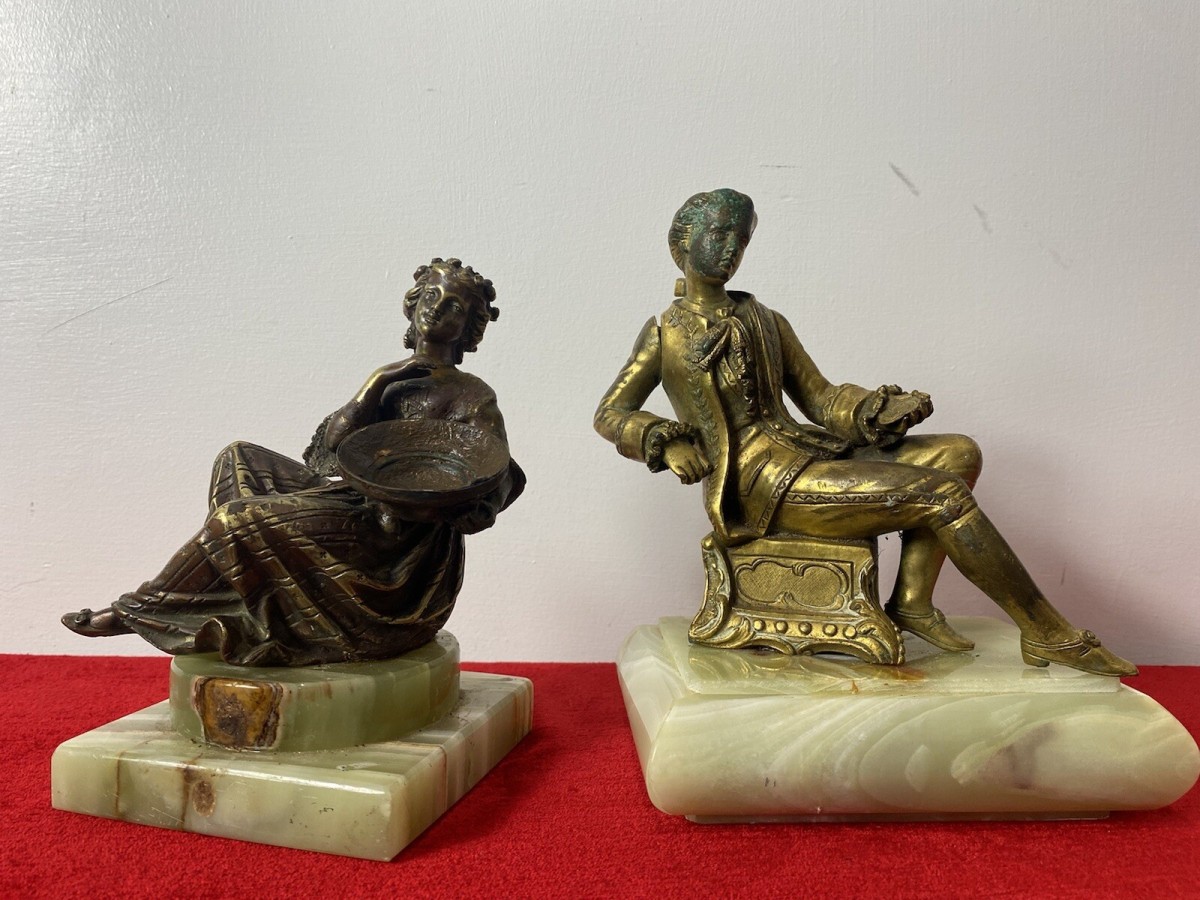 Splendid Pair Of Theatrical Classical Bronze Ormolu Statues Set On Onyx Plinths