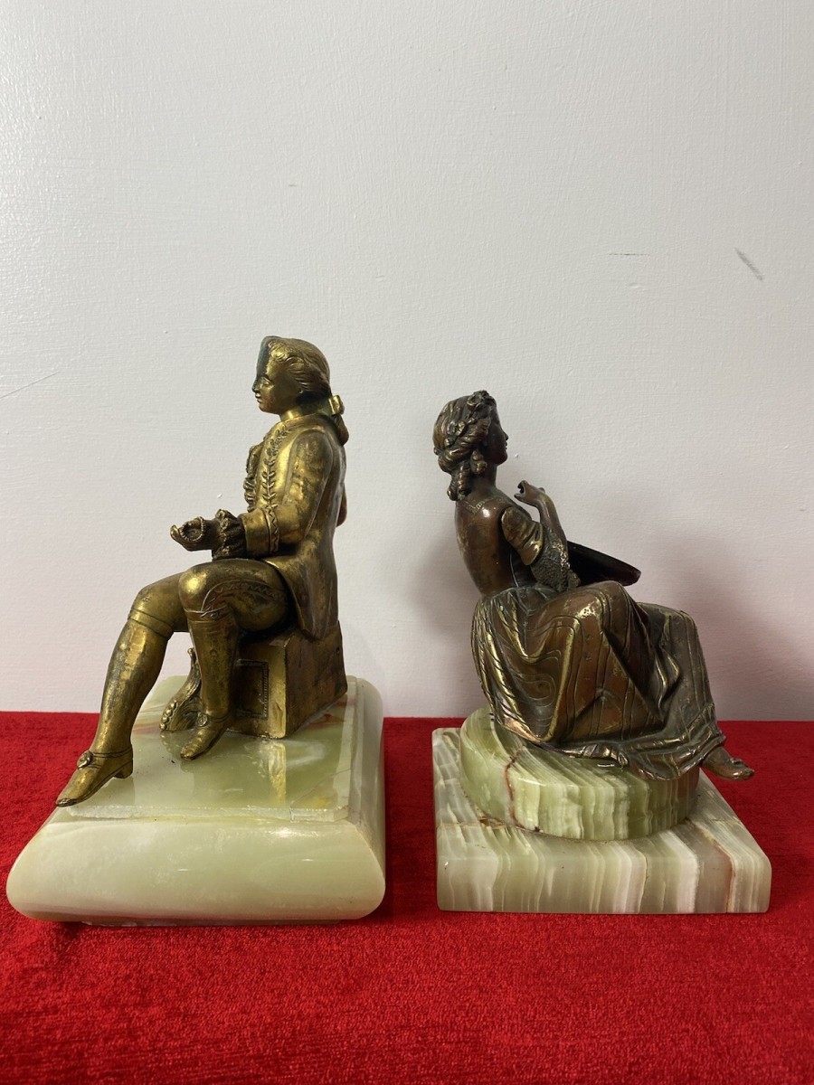 Splendid Pair Of Theatrical Classical Bronze Ormolu Statues Set On Onyx Plinths