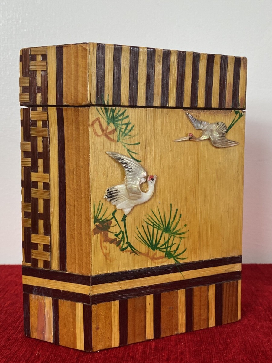 Fine 19th Century Oriental Prism Shaped Tea Caddy Inlaid In Exotic Woods