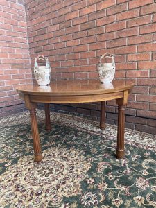 Beautiful Period Louis VXI Influenced Antique Circular Topped Centre Table, With Delicate Central Floral Motif Of Satinwood Inlay And Cross Banded Edges. Stands Upon Four Hand Carved Pillared Corinthian Column Legs.