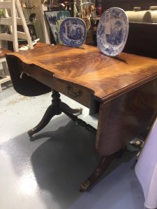 Regency Style Serpentine Shaped Top Drop Leaf Sofa Table