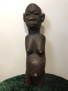 Historic Sculpture Antique Carving 19th Century Zulu Fertility Wood Carving Sculpture. Very Interesting Primitive Tribal Wood Carving. Brought To England Approx 1895 From The Lord Hill Collection. Signs Of Wear Conductive To Age And Usage.