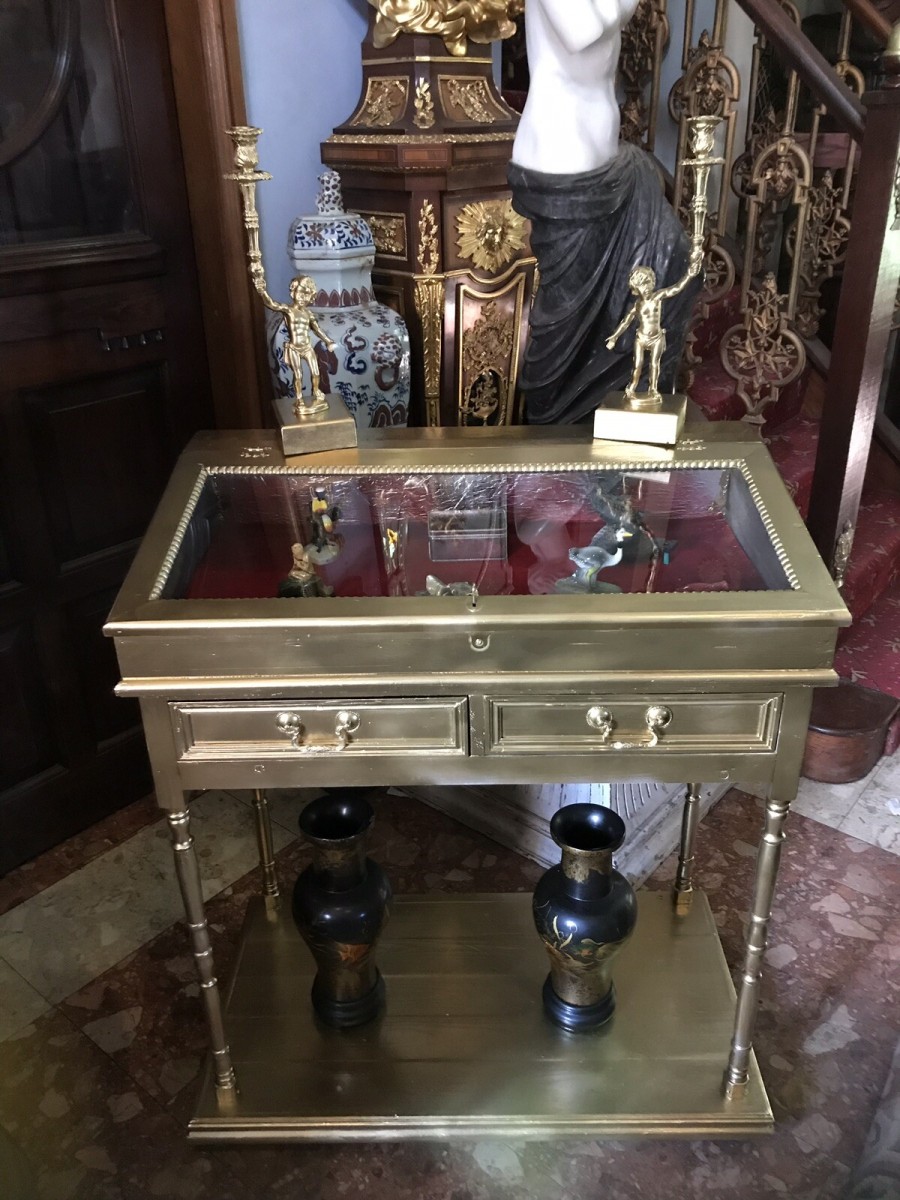 Fine Vintage Elegance French Guiltwood Bijouterie Cabinet