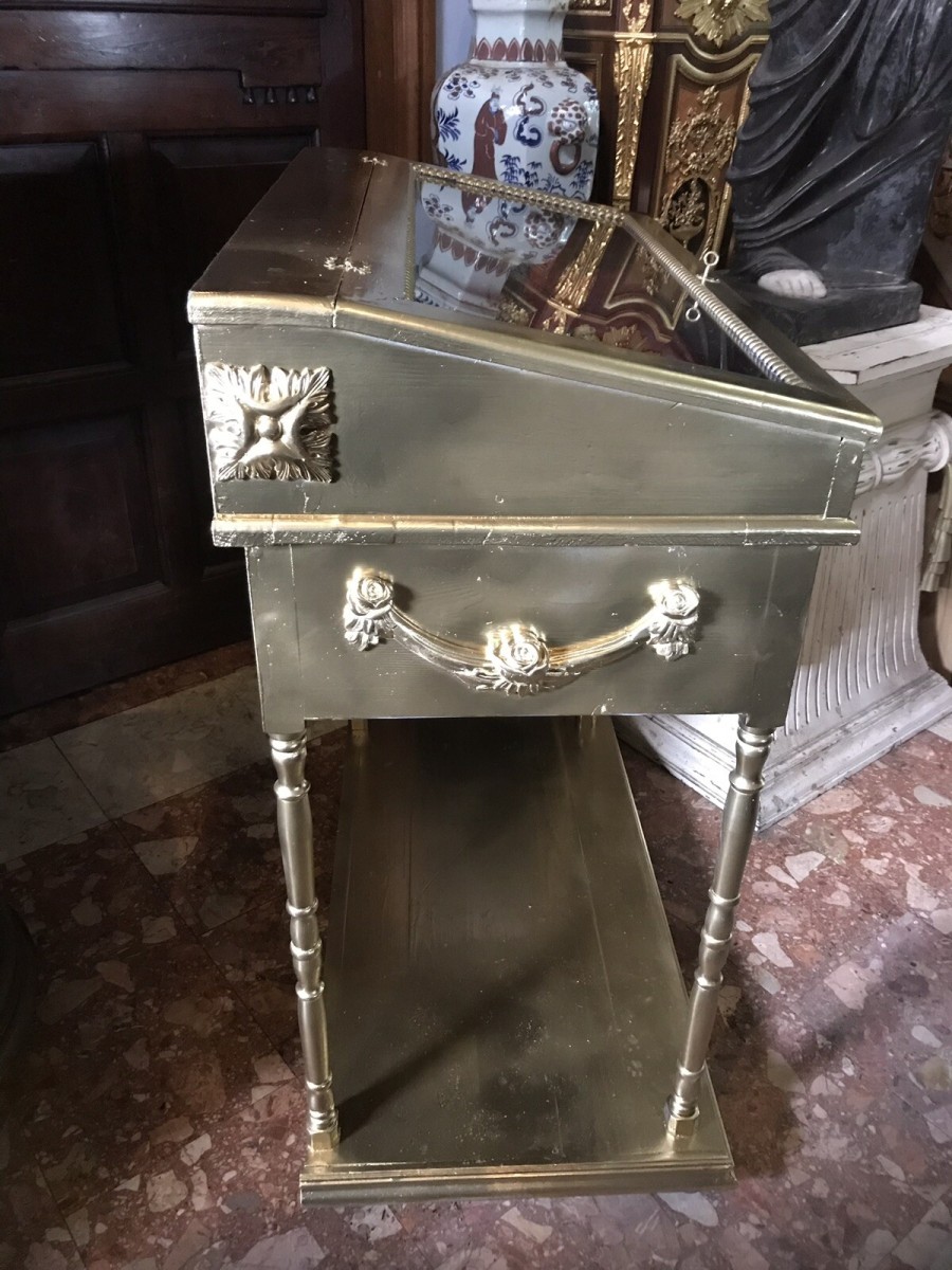 Fine Vintage Elegance French Guiltwood Bijouterie Cabinet
