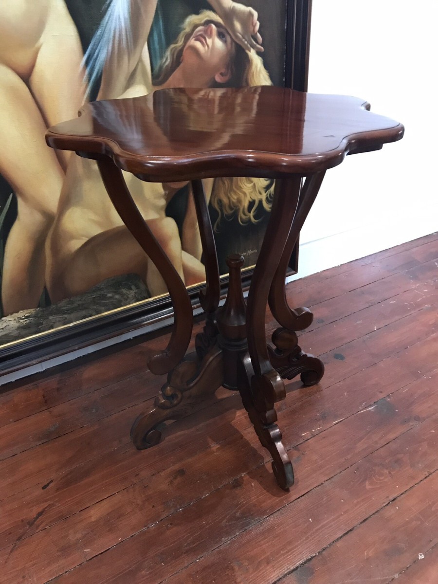 Reproduction Elm Clover Shaped Centre Table